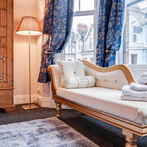 Somerset House Бангор Екстер'єр фото